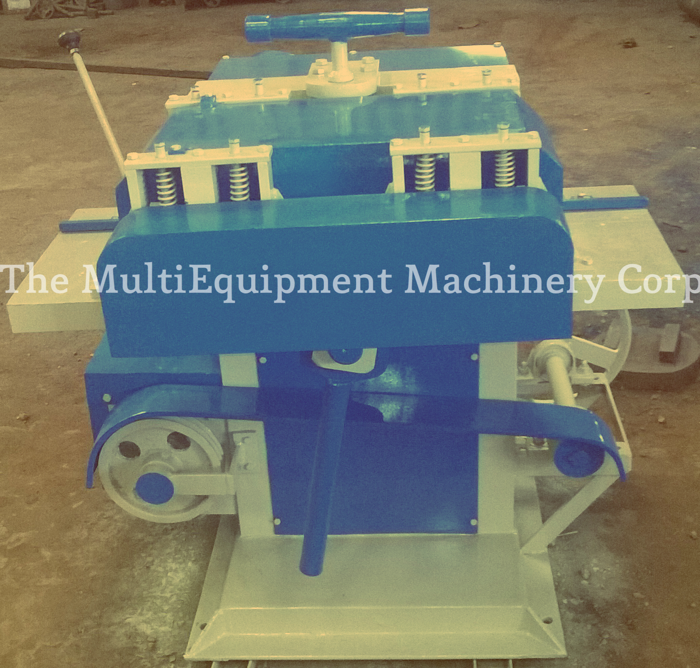 Rip Saw Machine - Stainless Steel, Semi-automatic, 220-440 Voltage | High-end Performance, Low Power Consumption, Robust Build