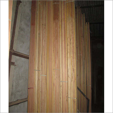 साल की लकड़ी की पट्टियां