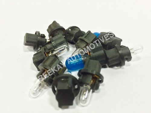 होल्डर के साथ व्हाइट T-5 बल्ब