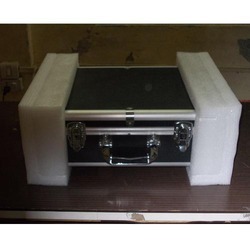 बॉक्स कुशनिंग