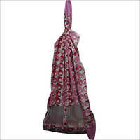 बच्चों के लिए झूलने वाला खिलौना