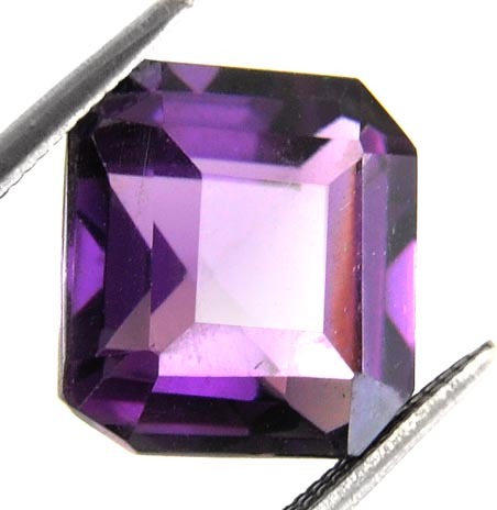 4.73 Ct प्रमाणित ब्राज़ीलियन प्राकृतिक अमेथिस्ट रत्न
