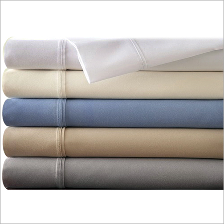 सादा बेड शीट
