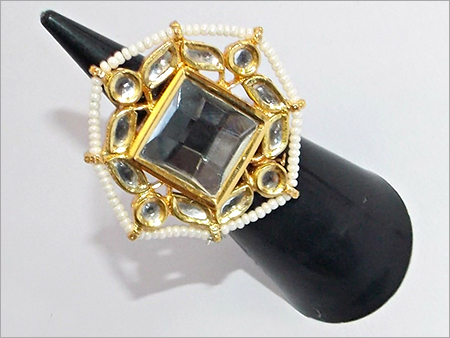 कुंदन अंगूठियाँ