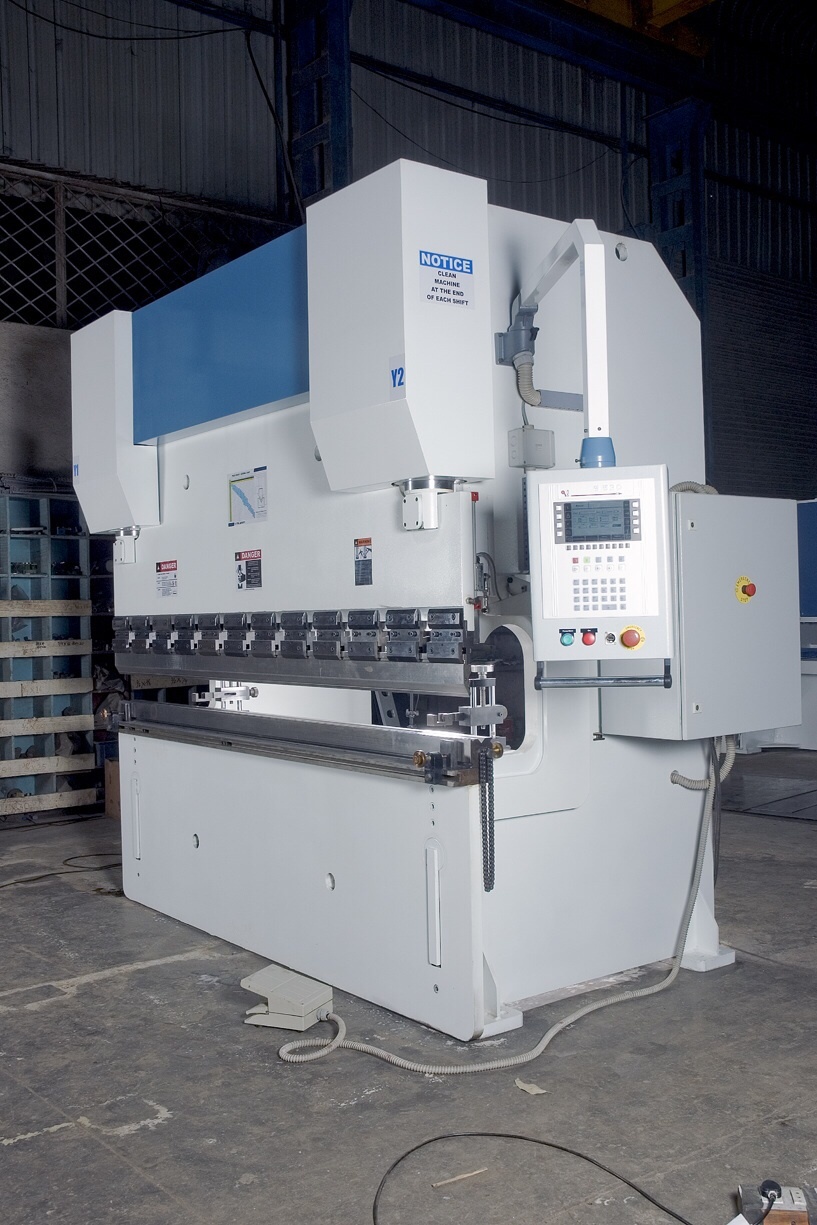Cnc Synchro Press Brake - Superior Quality Robust Design | Advanced Technology, High Performance