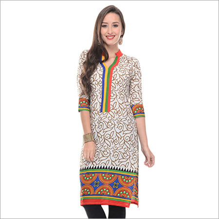 छपा हुआ बेज कुर्ती
