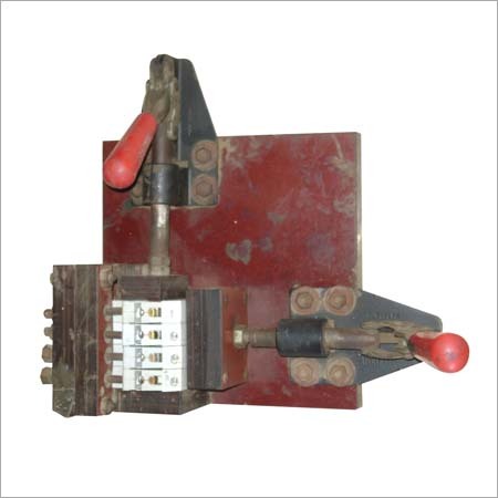 जिग्स और फ़िक्स्चर्स (MCB)