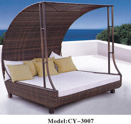 Outdoor Bed