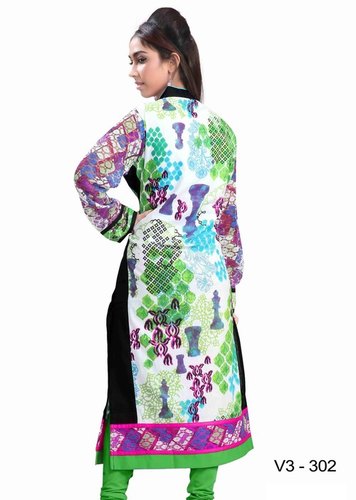 छोटी कुर्तियाँ