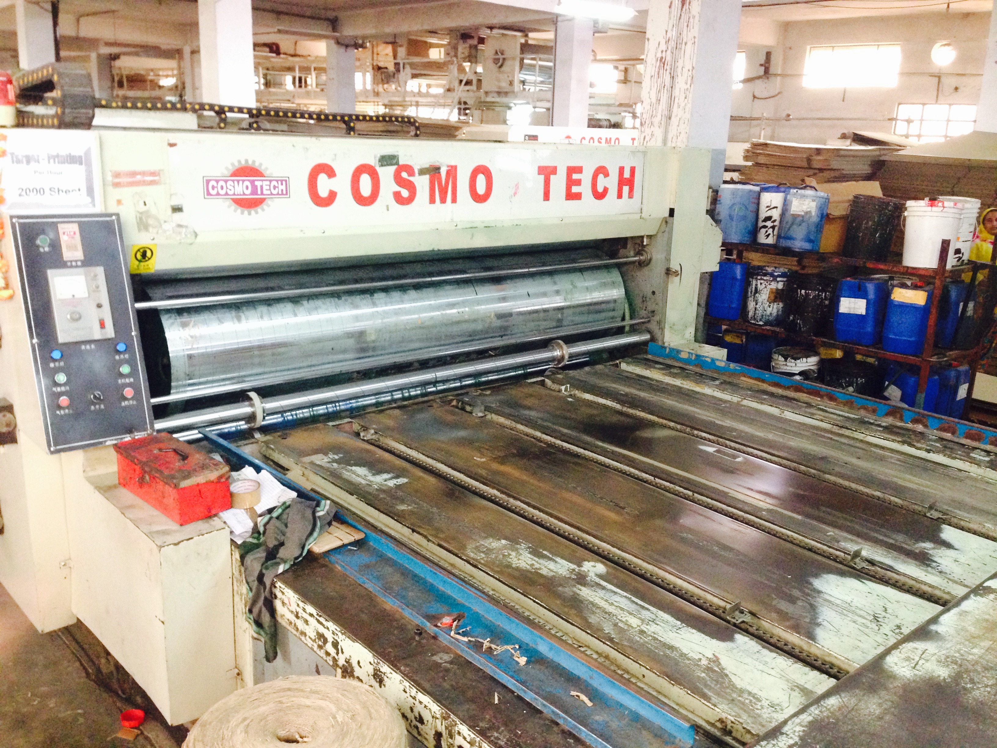 2 Color Printer Slotter - 2100x1500mm, Off-white | Plc Touch Panel, Synchronized Printing, Chain Feeding, Rotary Creasing, 0-0 Precision
