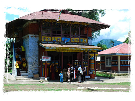 रिंचेनपोंग टूर सर्विसेज