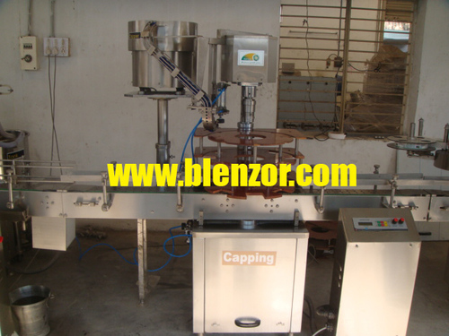 पीईटी बोतल कैपर