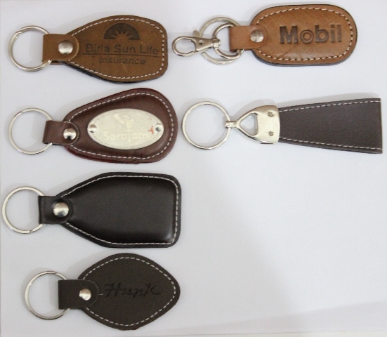 Leather Key Chain - Leather Material, Sturdy Trigger Snap Clip, Customizable Logo Display | Durable, Multi-purpose, Functional Gift Item