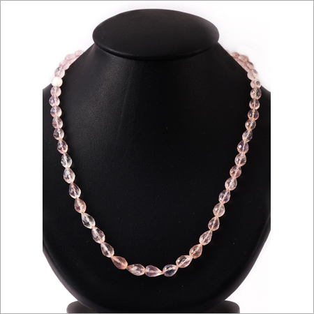 डिजाइनर मोतियों का हार