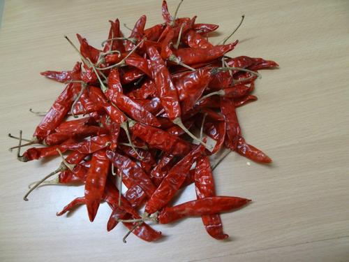 Red Sanam Chili With Stem