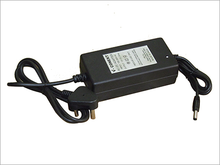 AC-DC एडॉप्टर 12V 2Amp.