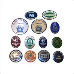 धातु के बैज