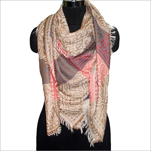 रेशमी scarves