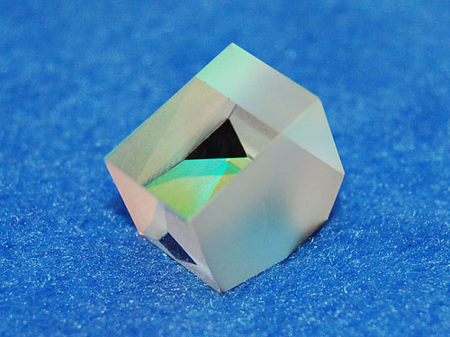 बीम स्प्लिटर पेंटा प्रिज्म