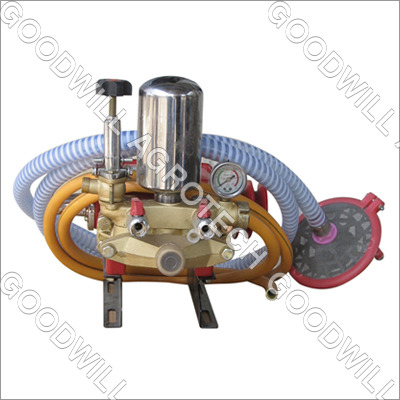 Power Sprayer Capacity: 15-20 Liter Kg/Day