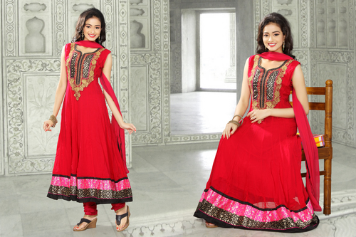 डिजाइनर अनारकली सूट