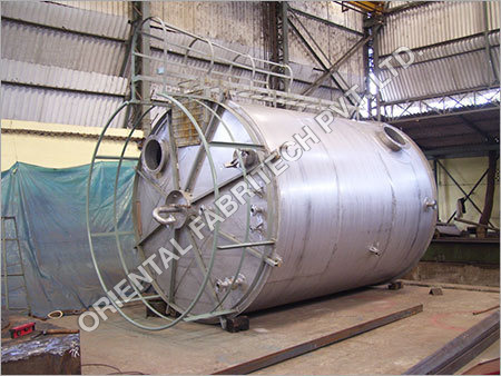 एसएस स्टोरेज टैंक