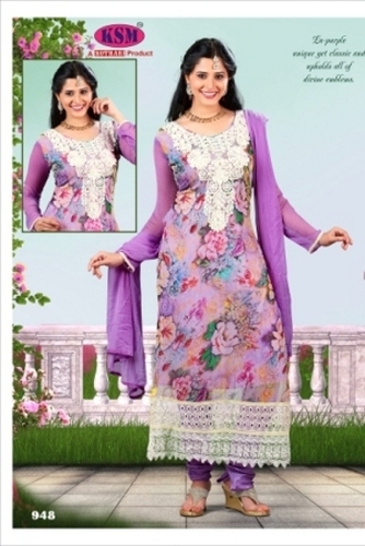 कढ़ाई वाले सूट