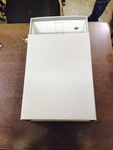 Plain Shoe Boxes