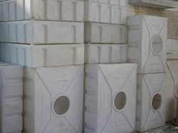 Plastic Totes Boxes
