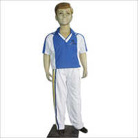 स्कूल यूनिफ़ॉर्म ट्रैकसूट