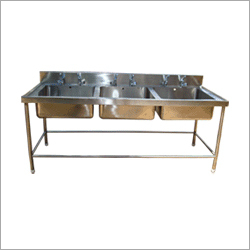 3 Sink Wash Unit