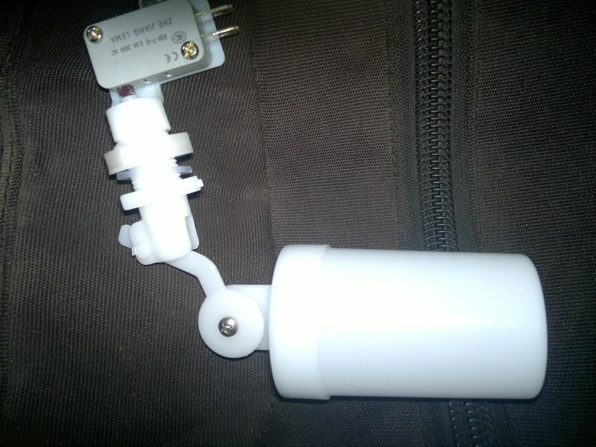 Flot With Micro Switch Adjustable