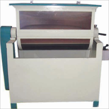 आटा गूंथने की मशीन