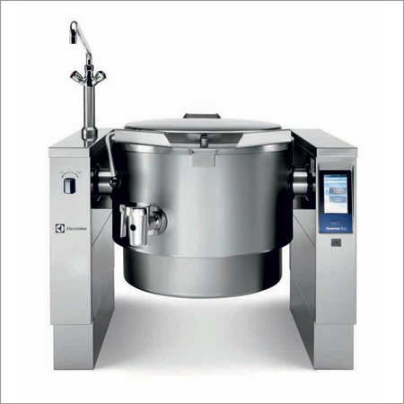 Tilting Boiling Cooker - 100-1000 Kg/hr Capacity, Fully Automatic Design with Programmable Controls and User-Friendly Installation