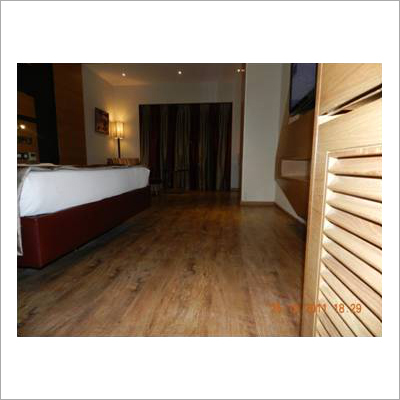 लैमिनेट किया गया फ़र्श