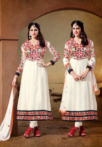 सेलेब्रिटी डिजाइनर, कॉटन