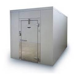 वॉक इन कूलर