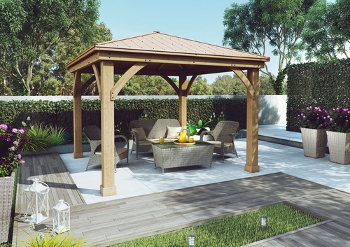 लकड़ी का गज़ेबो