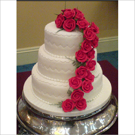 फ्लोरल वेडिंग केक