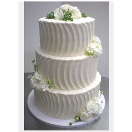 बटरक्रीम वेडिंग केक