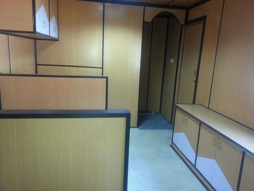 मॉड्यूलर वर्कस्टेशन