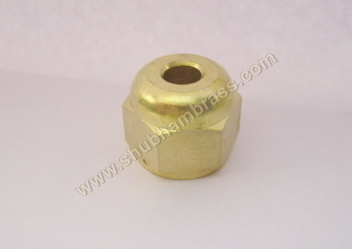 पीतल का फ्लेयर शॉर्ट नट