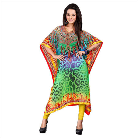 महिलाओं के सूट