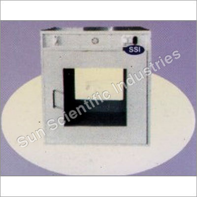 लेब पास बॉक्स