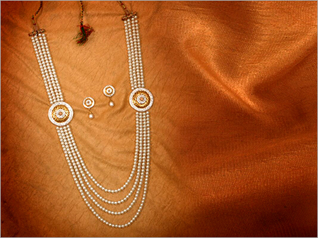 प्राचीन हार सेट