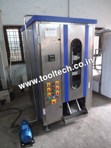 Silver Oil Form Filling Sealing Machiner