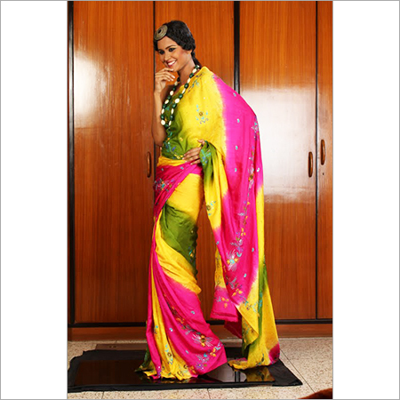 प्रिंटेड साड़ी