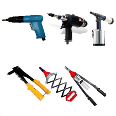 हाथ से संचालित रिवेटिंग उपकरण