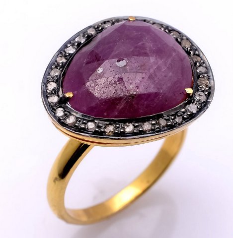 Ruby & Diamond Gemstone Victorian Ring Gender: Women