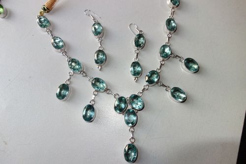 Necklaces Quartz